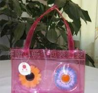 PVC袋 多功能收纳方案在化妆品、文具及文件管理中的广泛应用